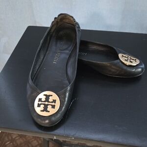 Tory Burch Black Leather Reva Ballet Flats with Gold Emblem